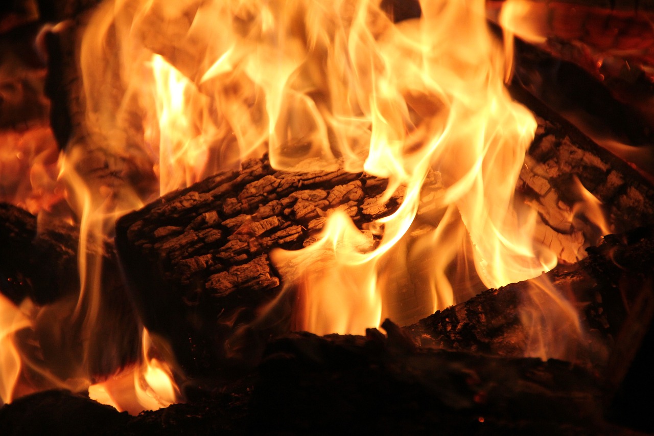 Expert Fireplace Cleaning in Santa Ana, CA Professional Fireplace Cleaning Services In Santa Ana California